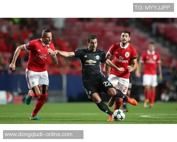 欧联杯精彩对决里昂大胜本菲卡5-1引发全场狂欢