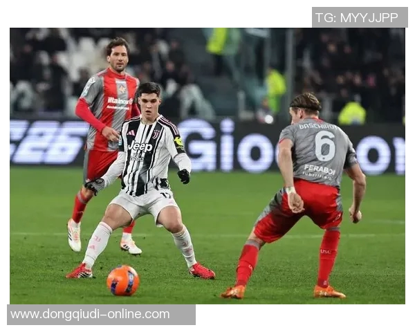 西甲盛宴：尤文图斯狂胜多特蒙德战术解析引发热议