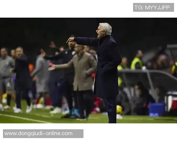 国王杯精彩对决本菲卡大胜利物浦乌龙球引发争议判罚全场沸腾