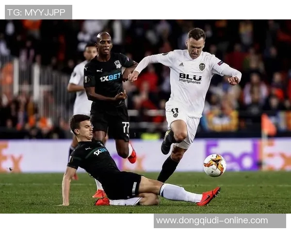 西甲激战波尔图逆转AC米兰乌龙球成关键瞬间战术解析引人关注